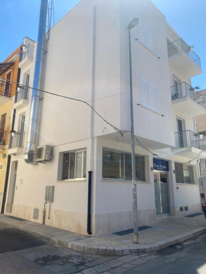 Ferienwohnung Pesca Azzurra Terrasini Exterior foto