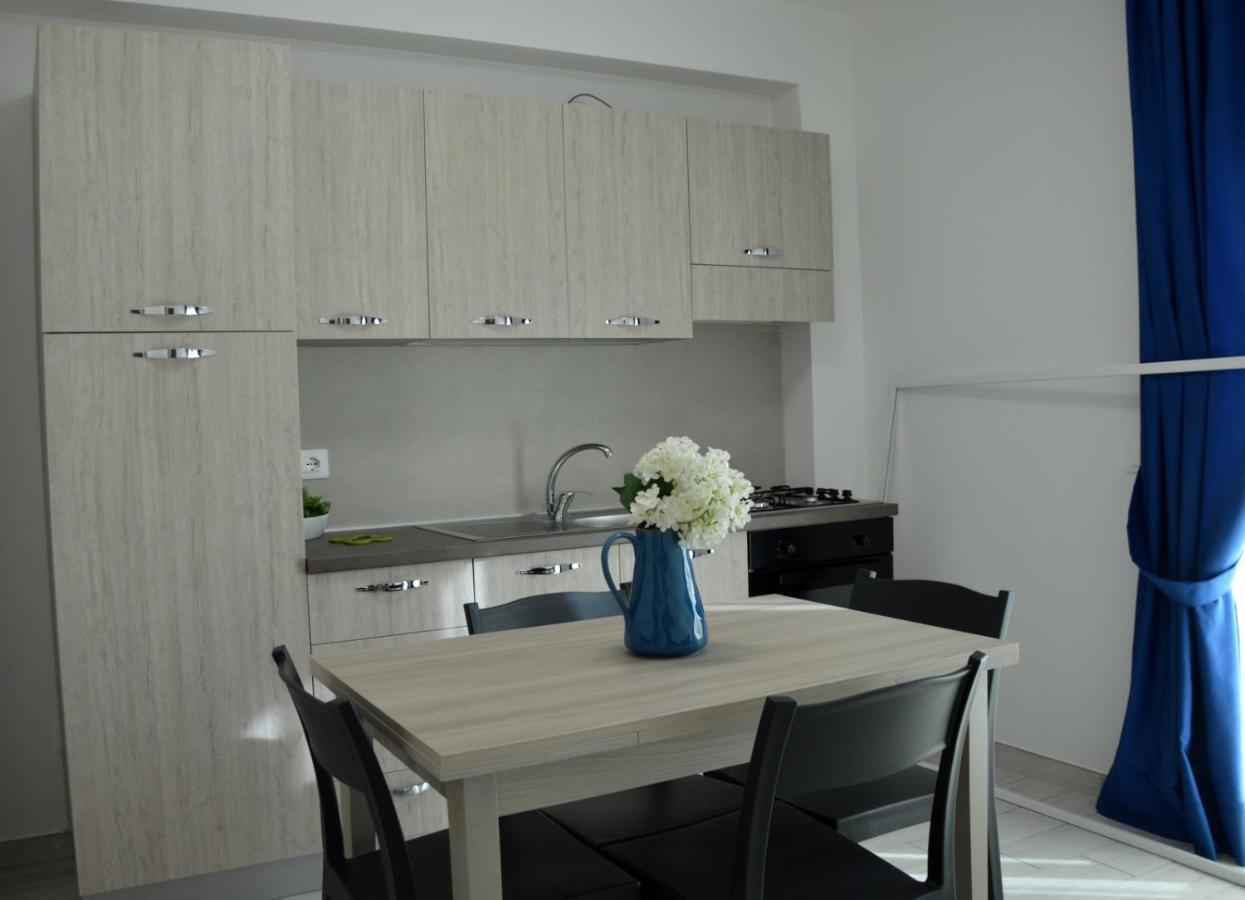 Ferienwohnung Pesca Azzurra Terrasini Exterior foto